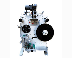 半自動圓瓶貼標機